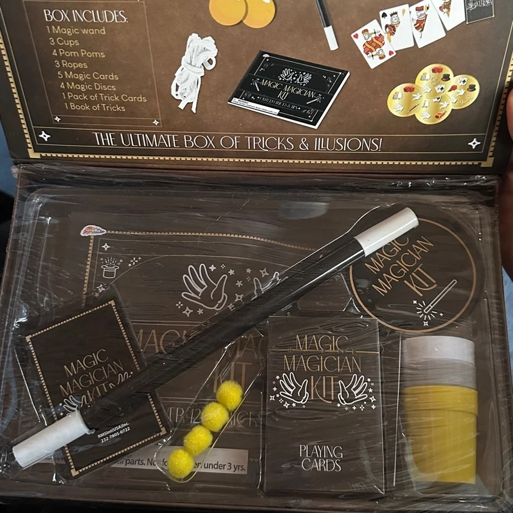 ❤️🆕 MAGIC MAGICIAN Kit With 120 Tricks & Tips NIB